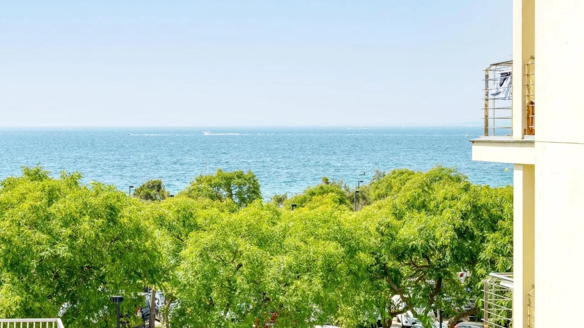 Apartment In Roses, 60 M From Beach España
